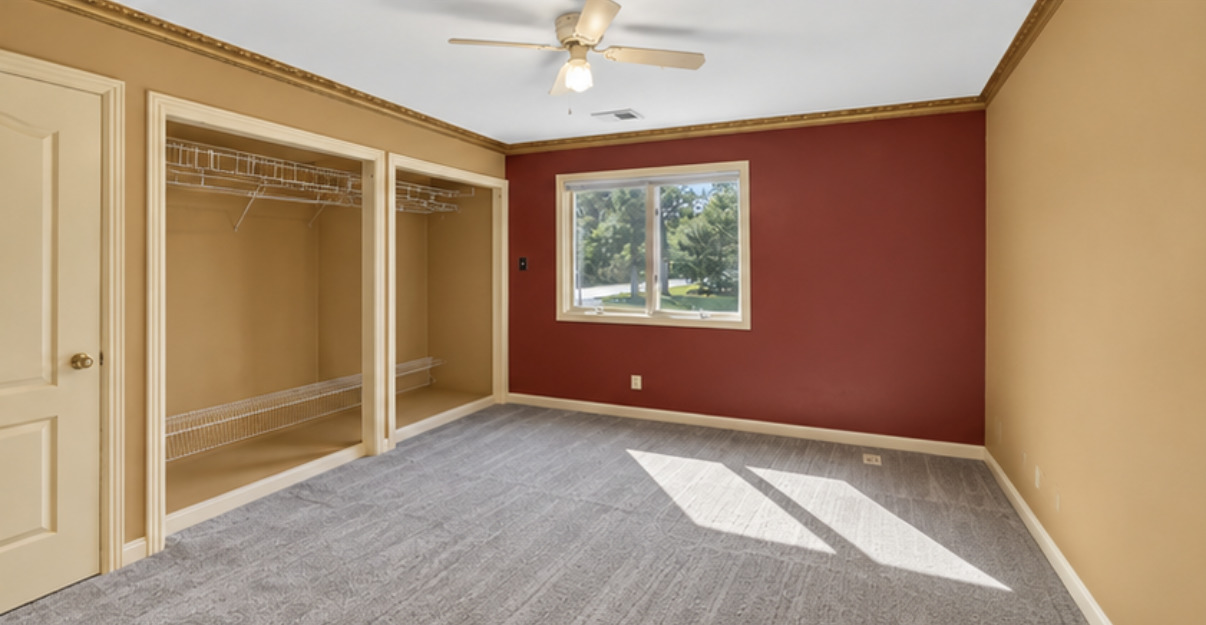 21176 Lisa Lane Property Photo 6
