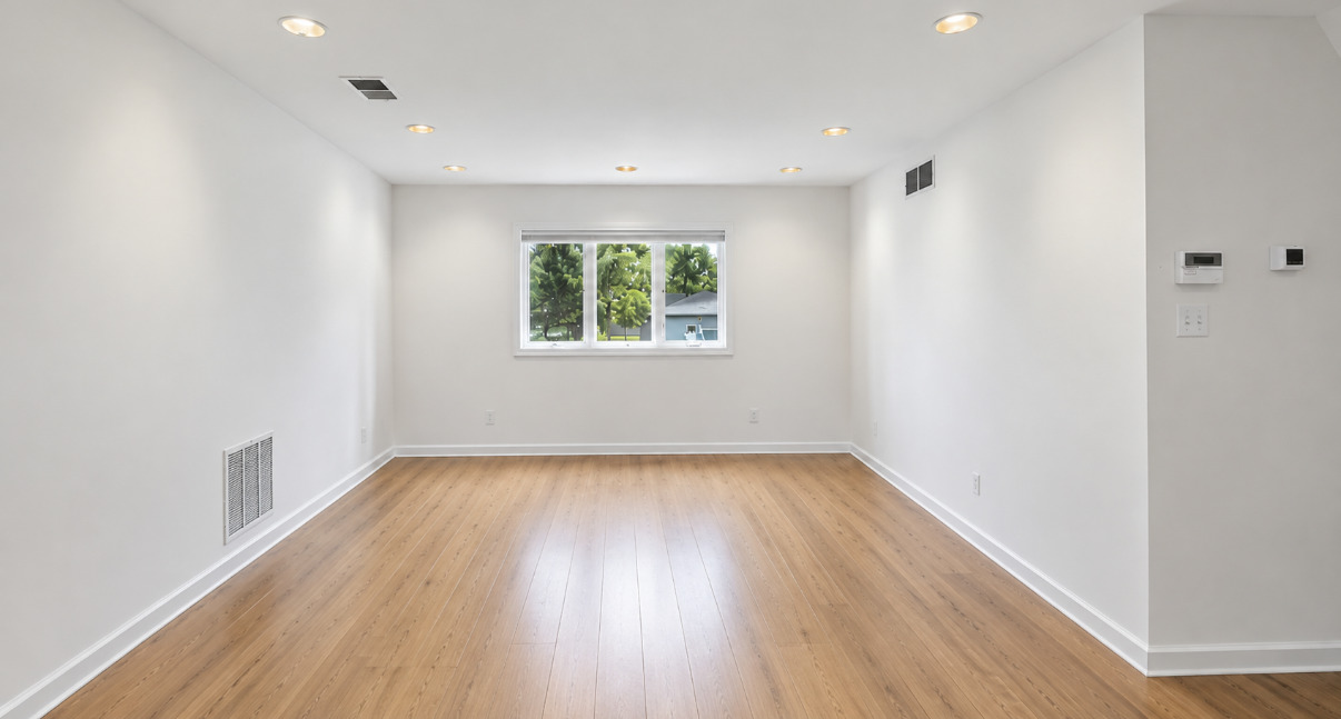 21176 Lisa Lane Property Photo 7