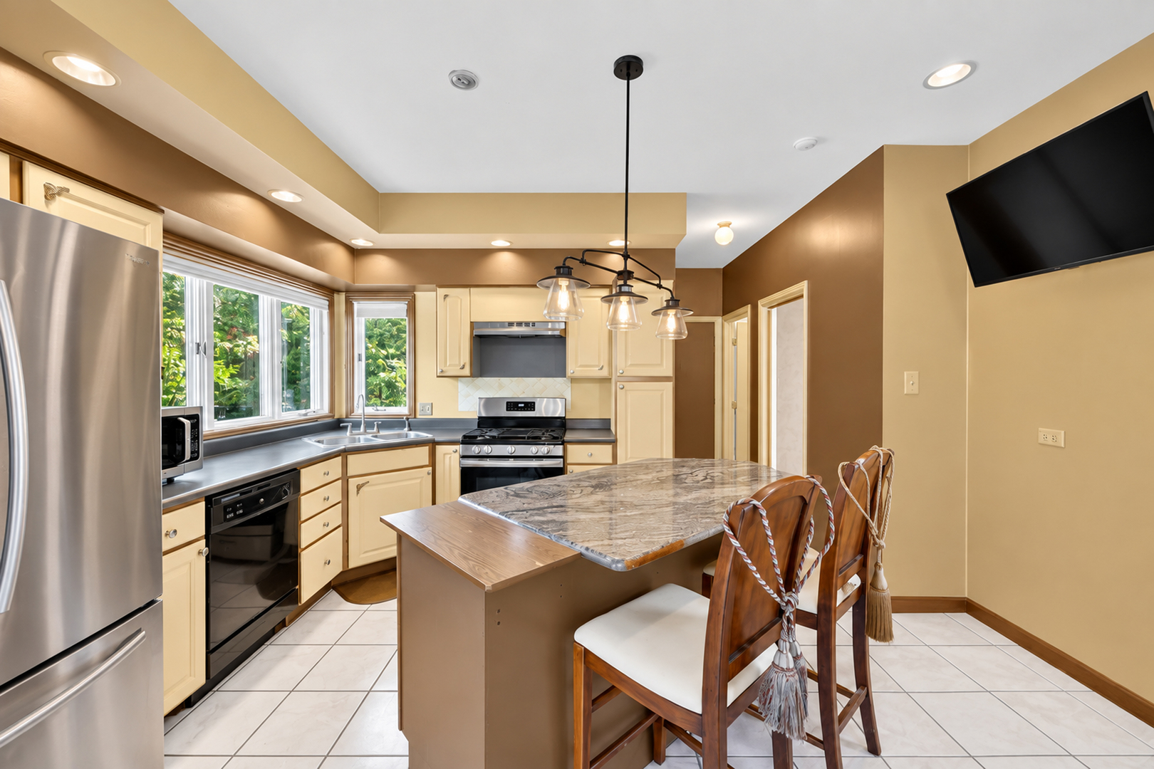 21176 Lisa Lane Property Photo 20