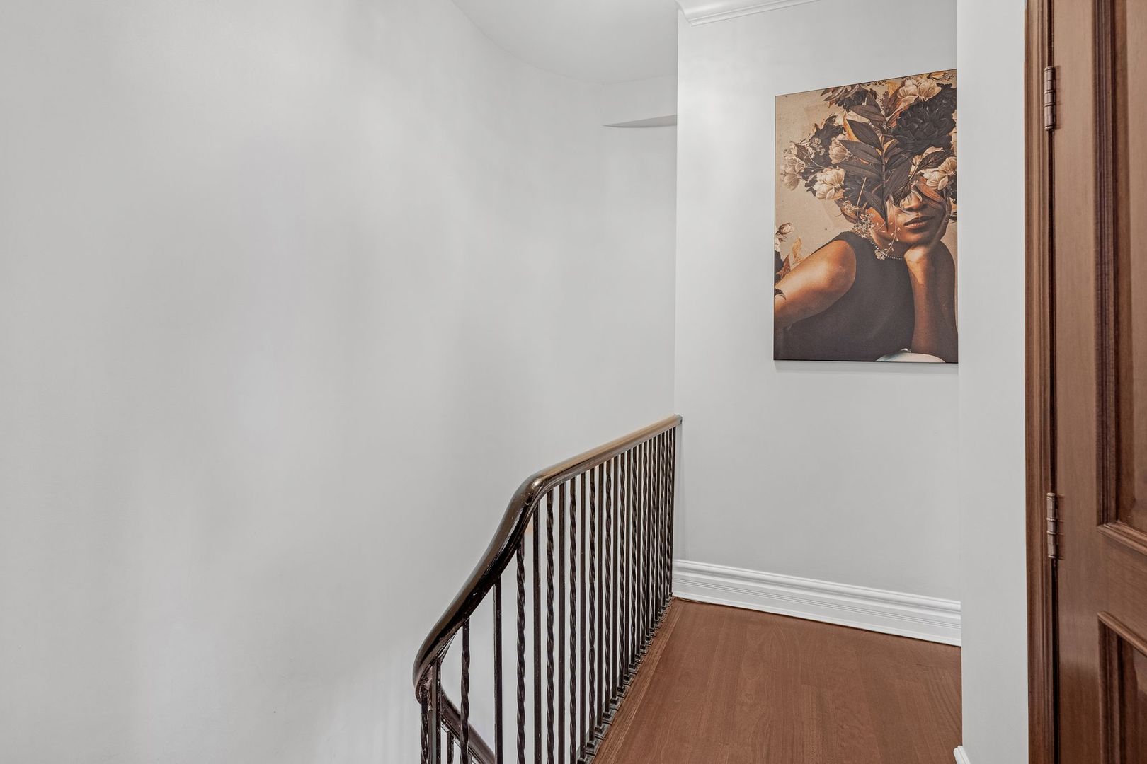 70 E Walton Street 902-1002 Property Photo 19