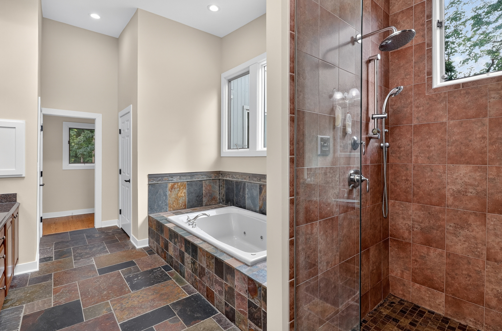 5311 Lee Avenue Property Photo 25