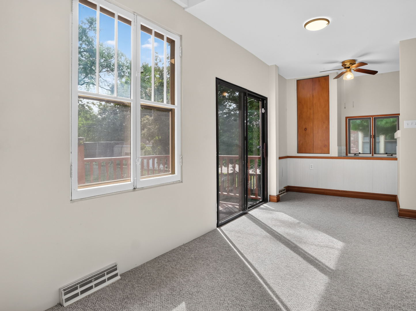 626 N Taylor Avenue Property Photo 14