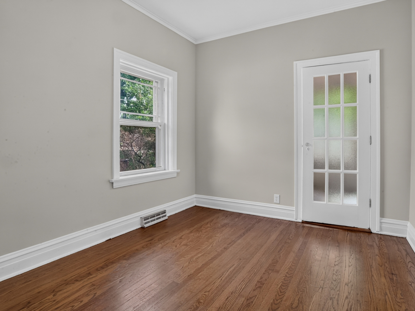 626 N Taylor Avenue Property Photo 16