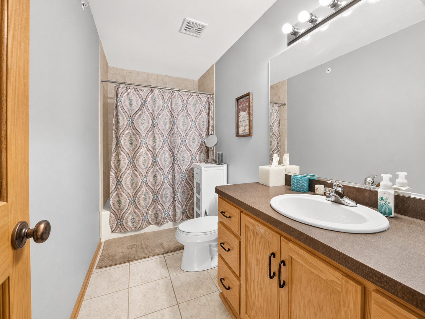 21329 Windy Hill Drive Property Photo 24