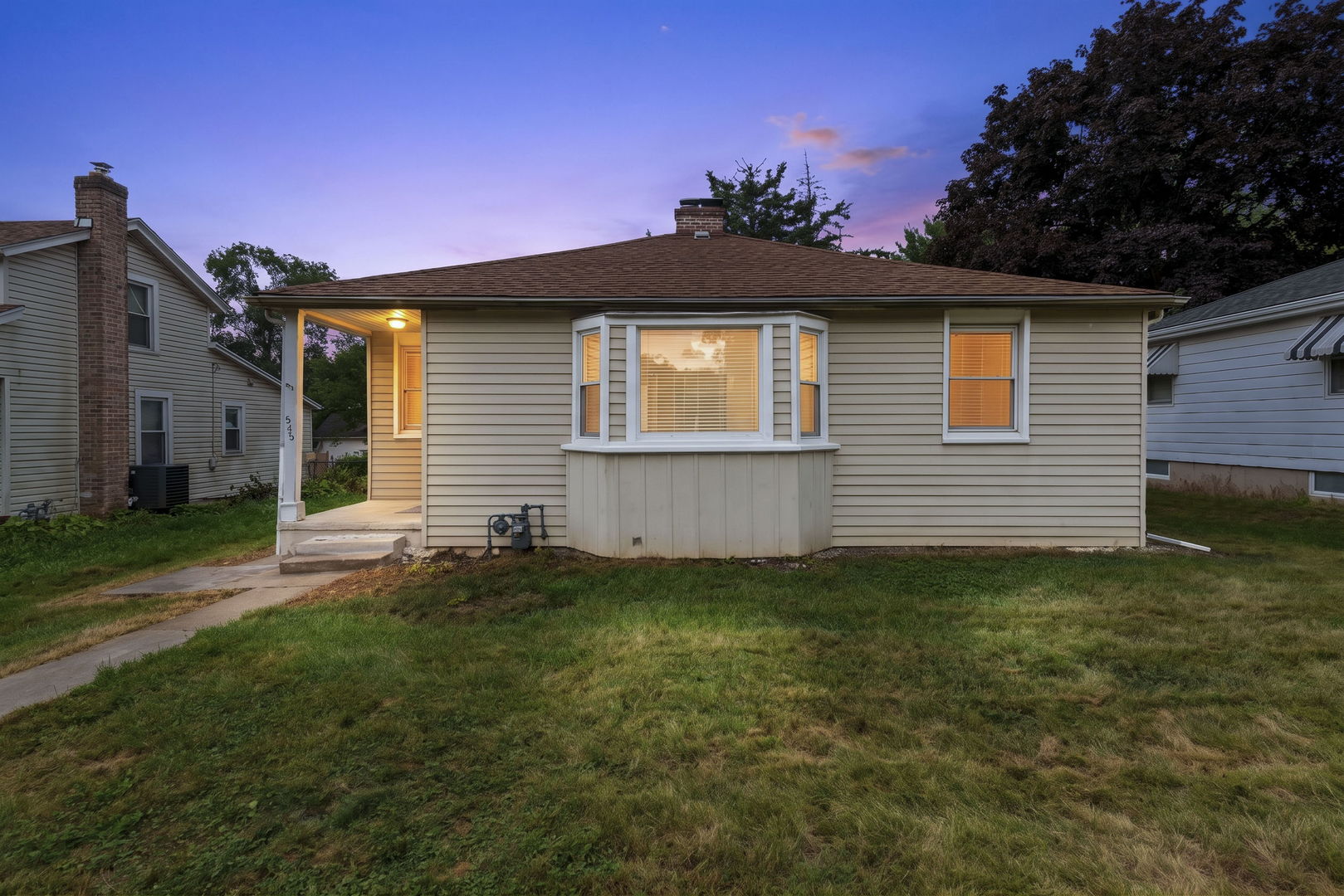 939 N Sleight Street Property Photo 1