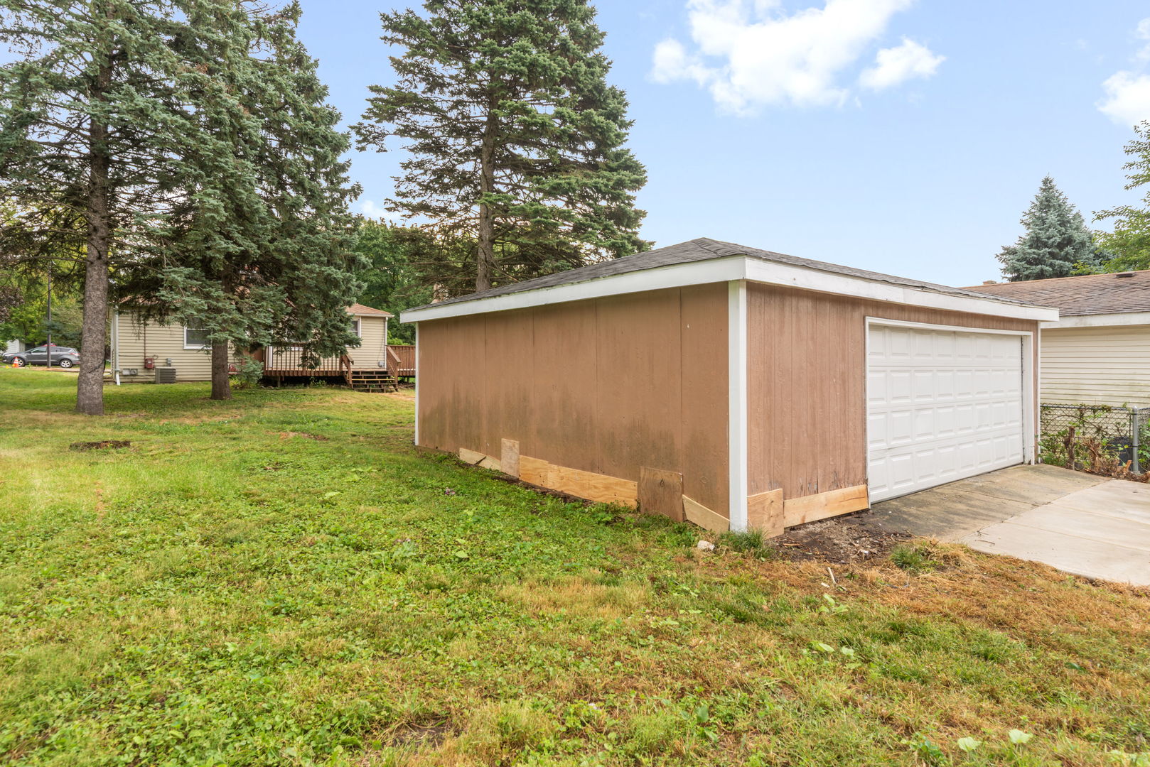 939 N Sleight Street Property Photo 17
