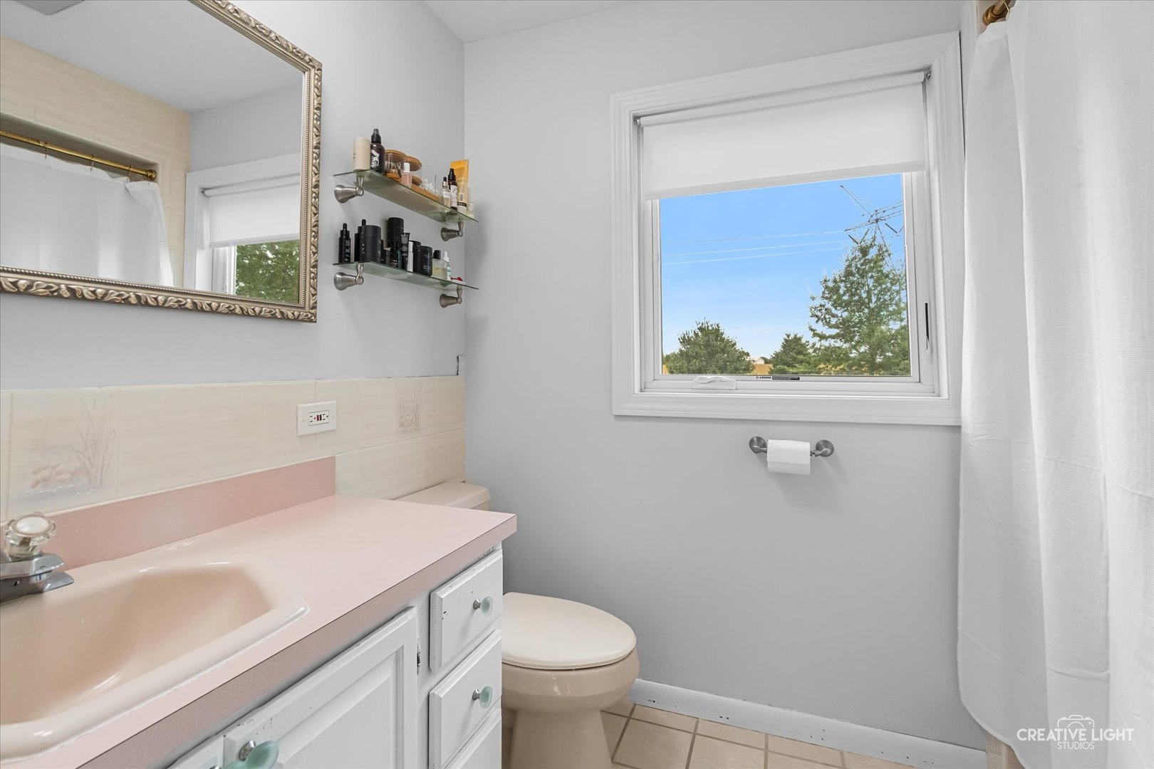 4s170 Hazelcrest Drive Property Photo 14