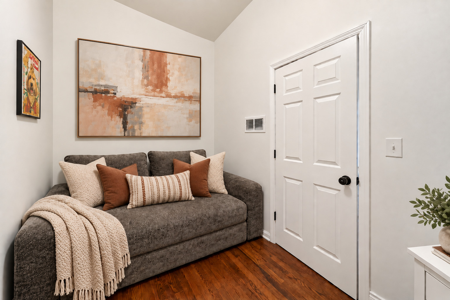 3647 S Union Avenue Property Photo 14