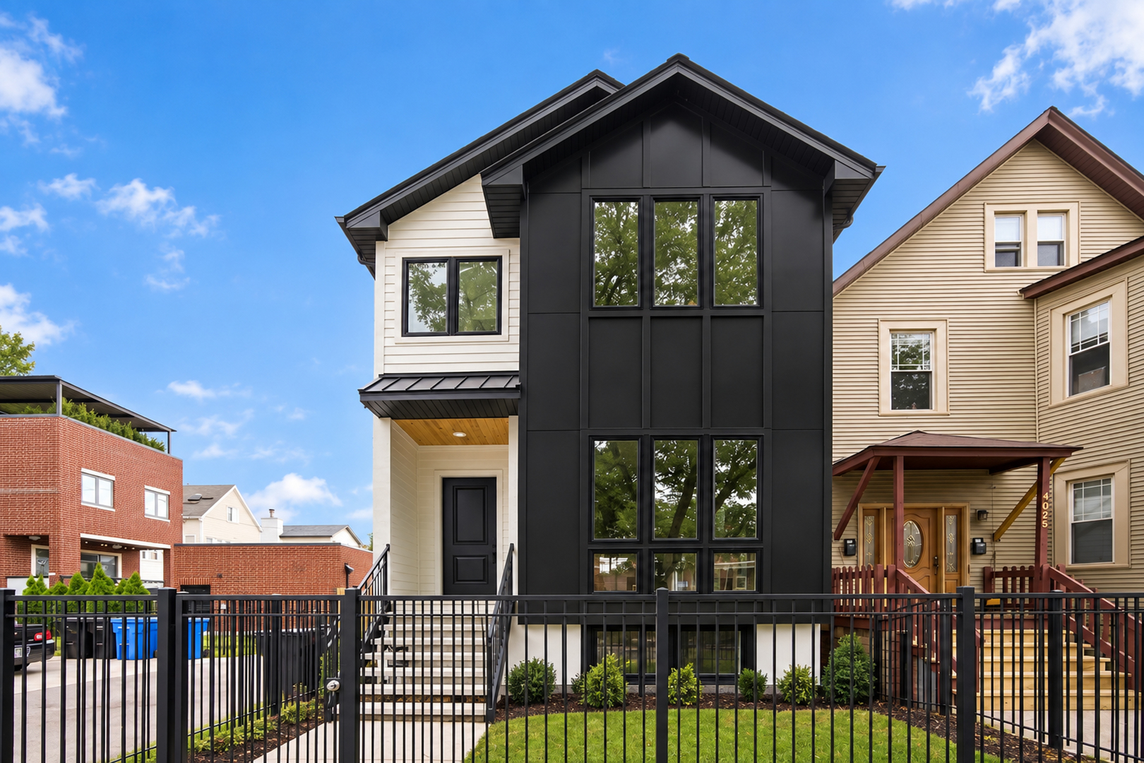1914 N Rockwell Street Property Photo 1