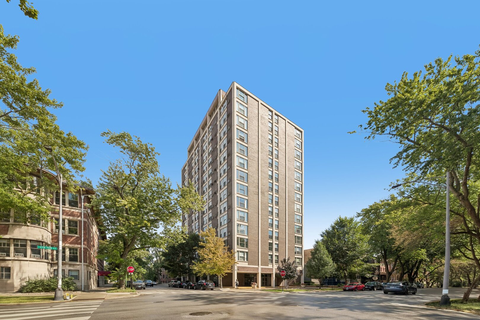 5401 S Hyde Park Boulevard 705 Property Photo 1