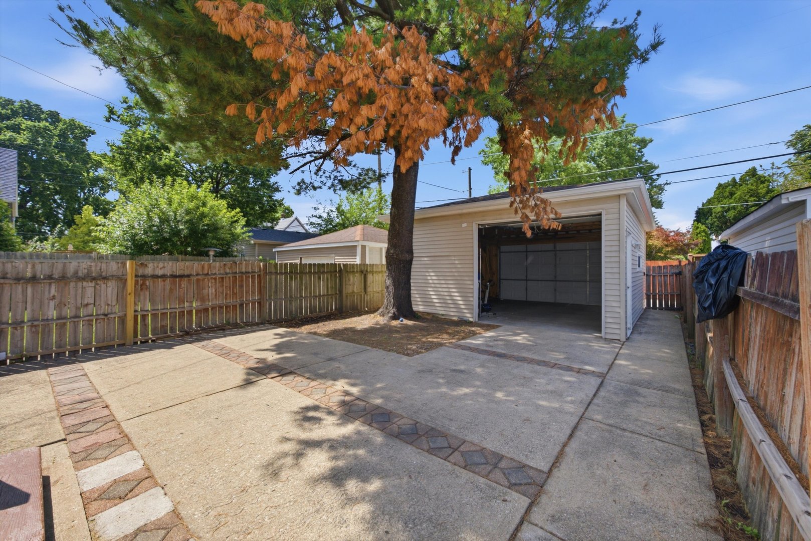 6707 31st Street Property Photo 19
