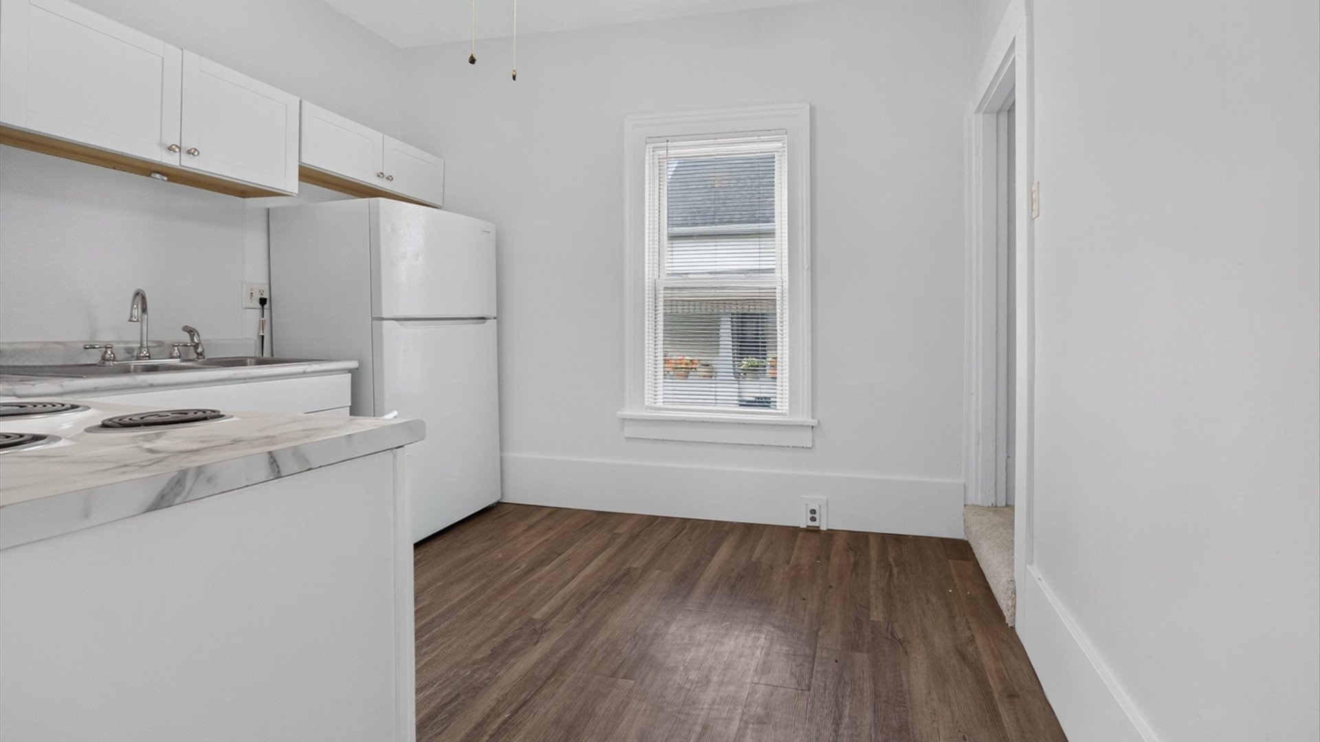 1205 W Taylor Street Property Photo 7