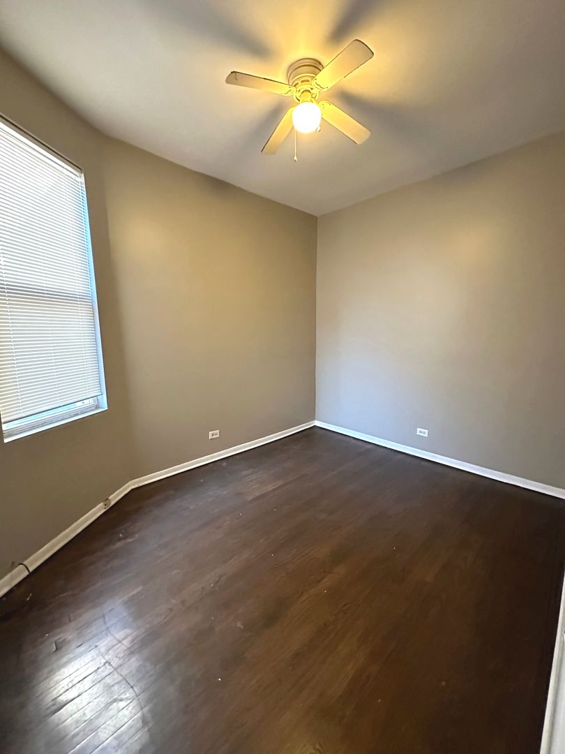 4237 W Gladys Avenue 2 Property Photo 11