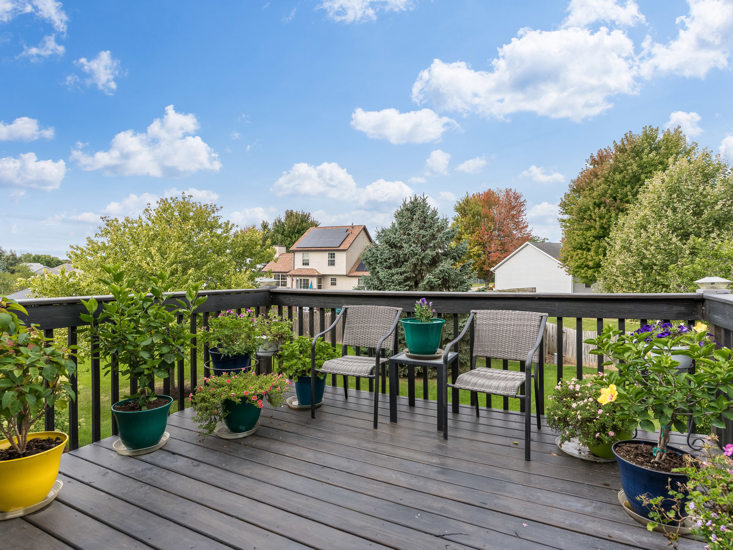 1062 Kingsway Lane Property Photo 11