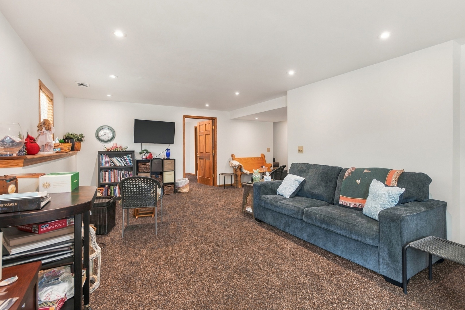 1062 Kingsway Lane Property Photo 18