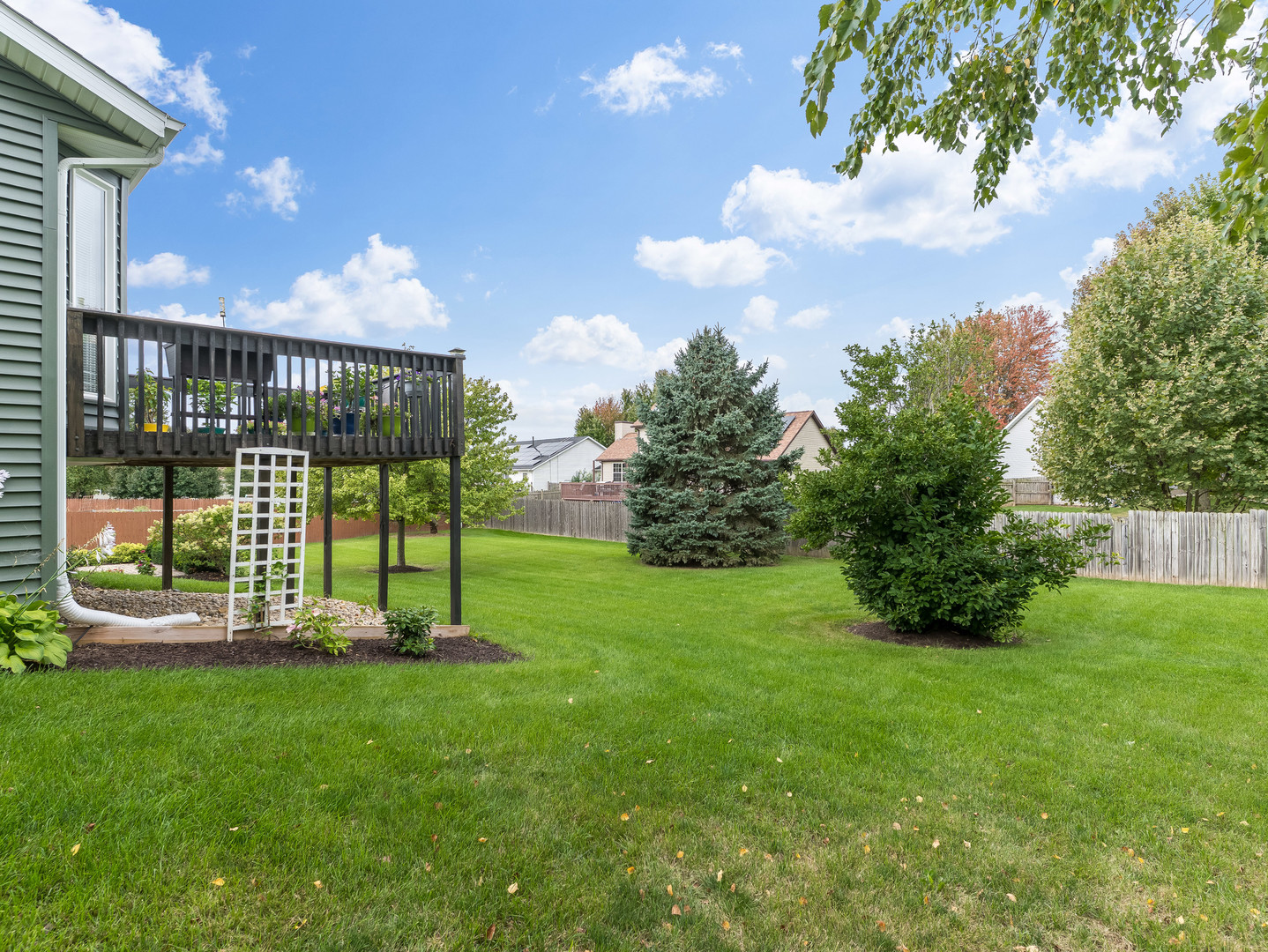 1062 Kingsway Lane Property Photo 24