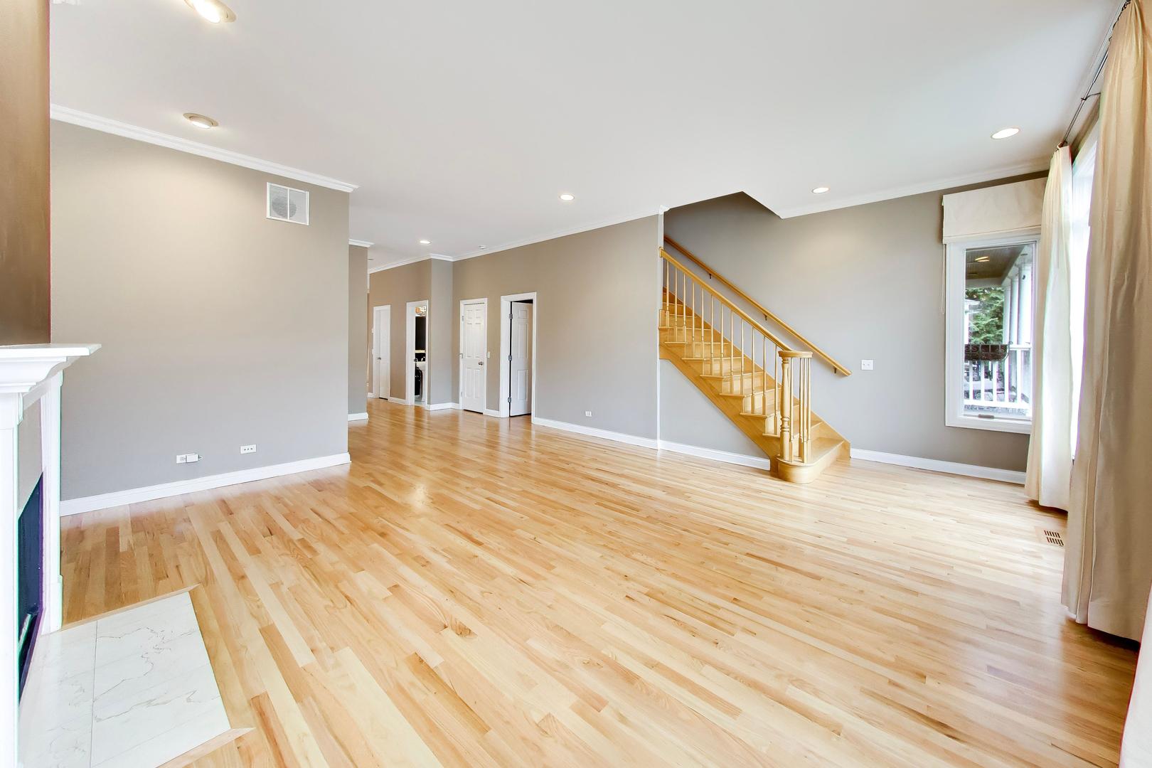 6743 N Oliphant Avenue Property Photo 25