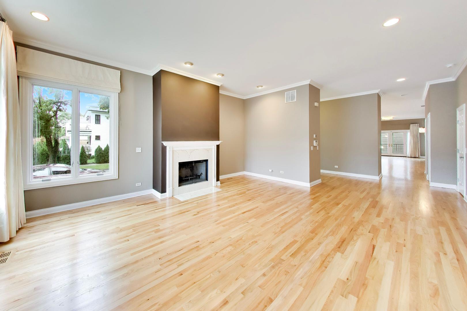 6743 N Oliphant Avenue Property Photo 26