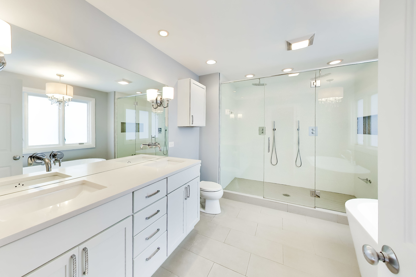 6743 N Oliphant Avenue Property Photo 36