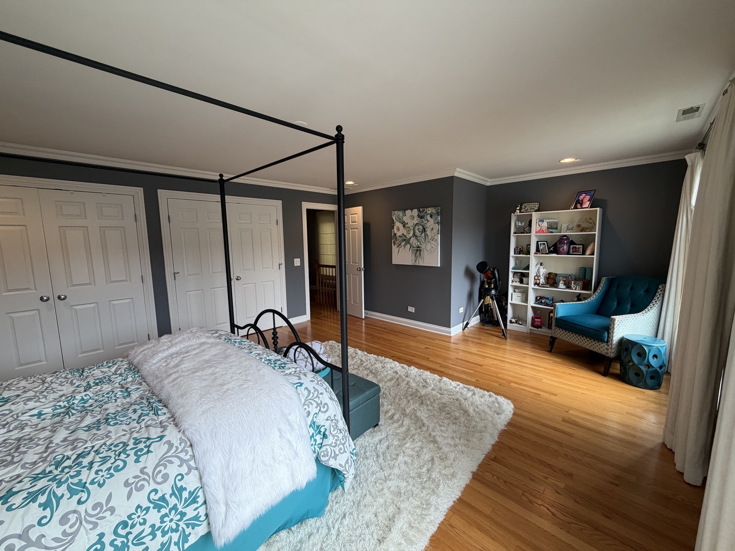 6743 N Oliphant Avenue Property Photo 45