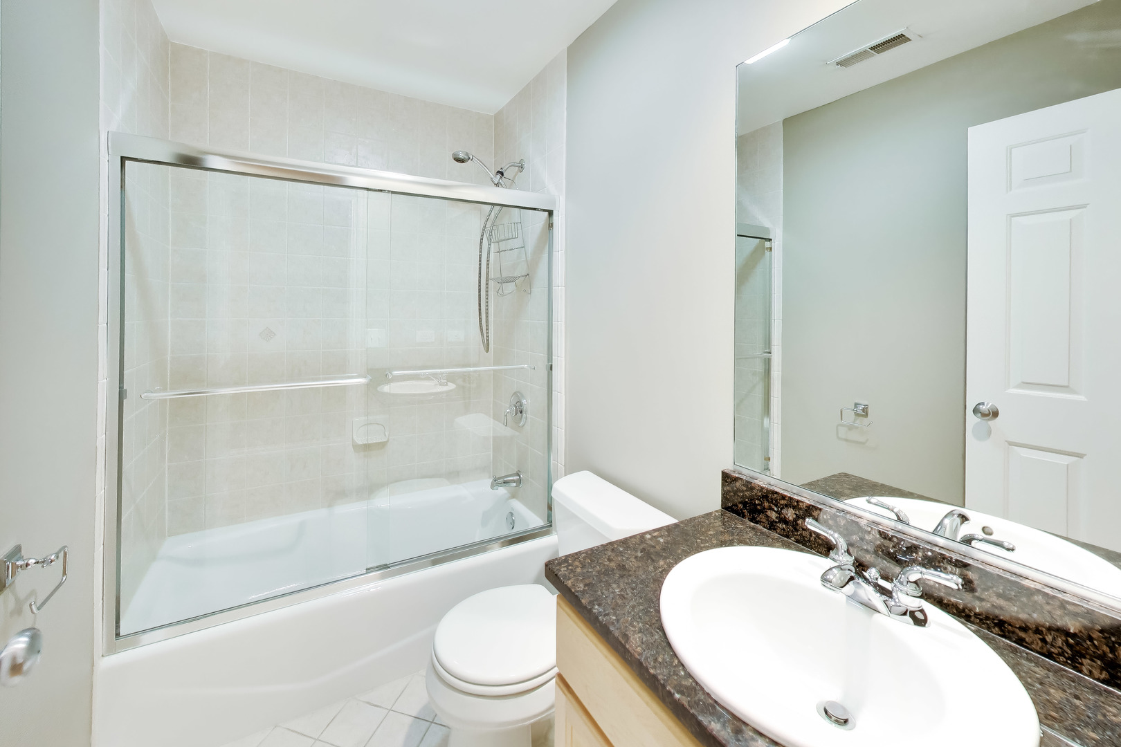 6743 N Oliphant Avenue Property Photo 60