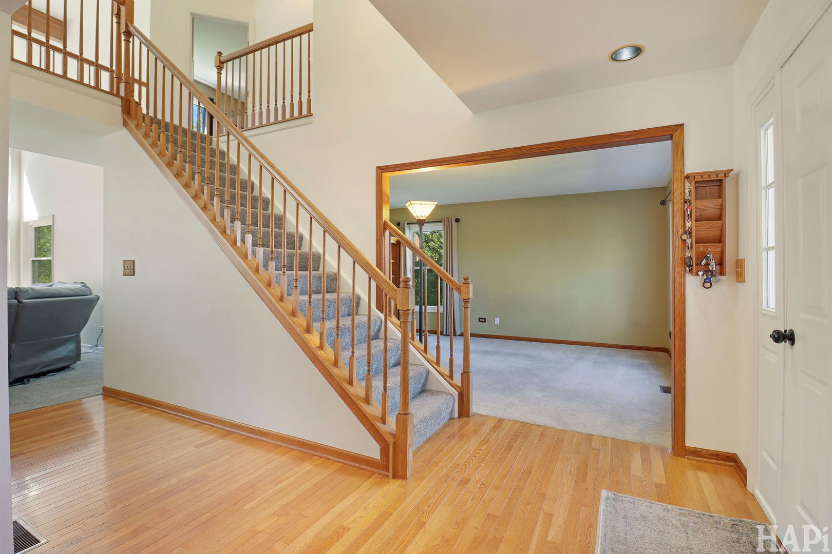 1446 Kingsbury Court Property Photo 5