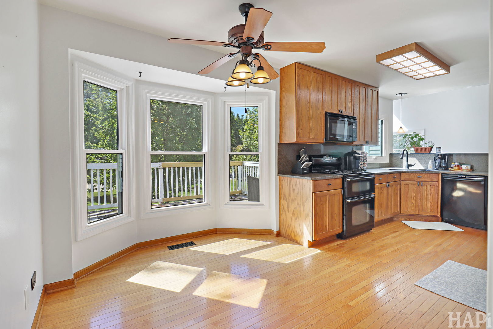 1446 Kingsbury Court Property Photo 18