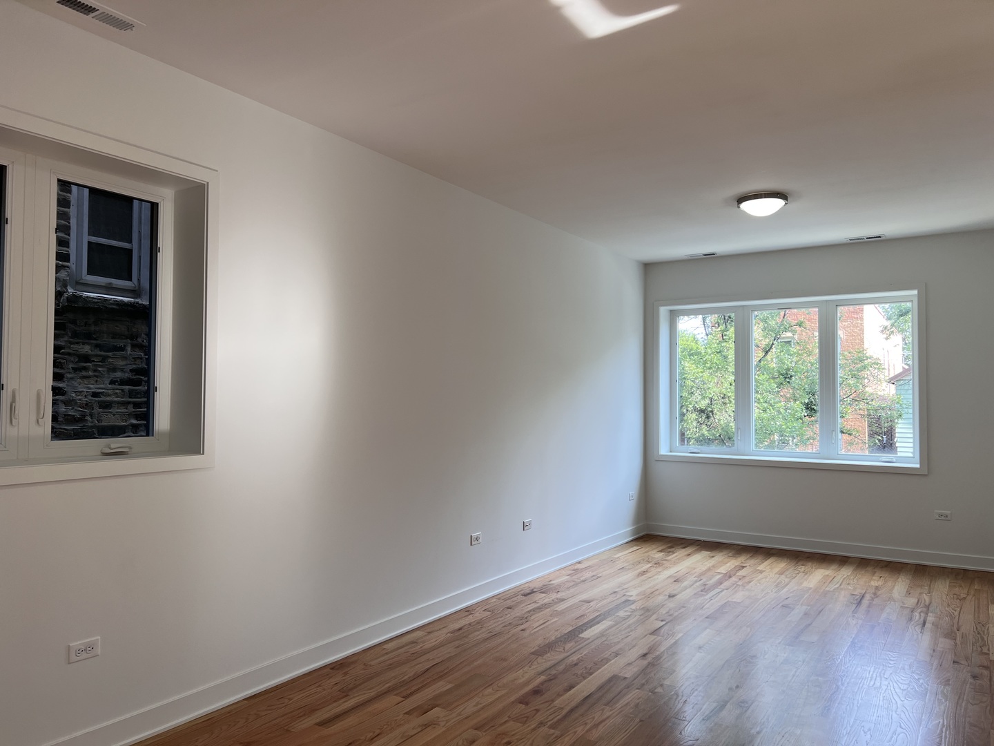 226 W 24th Street 2 Property Photo 2