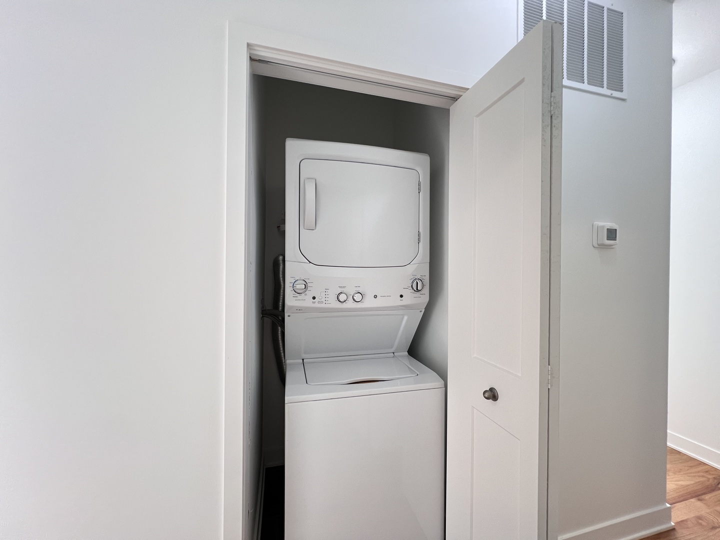 226 W 24th Street 2 Property Photo 14