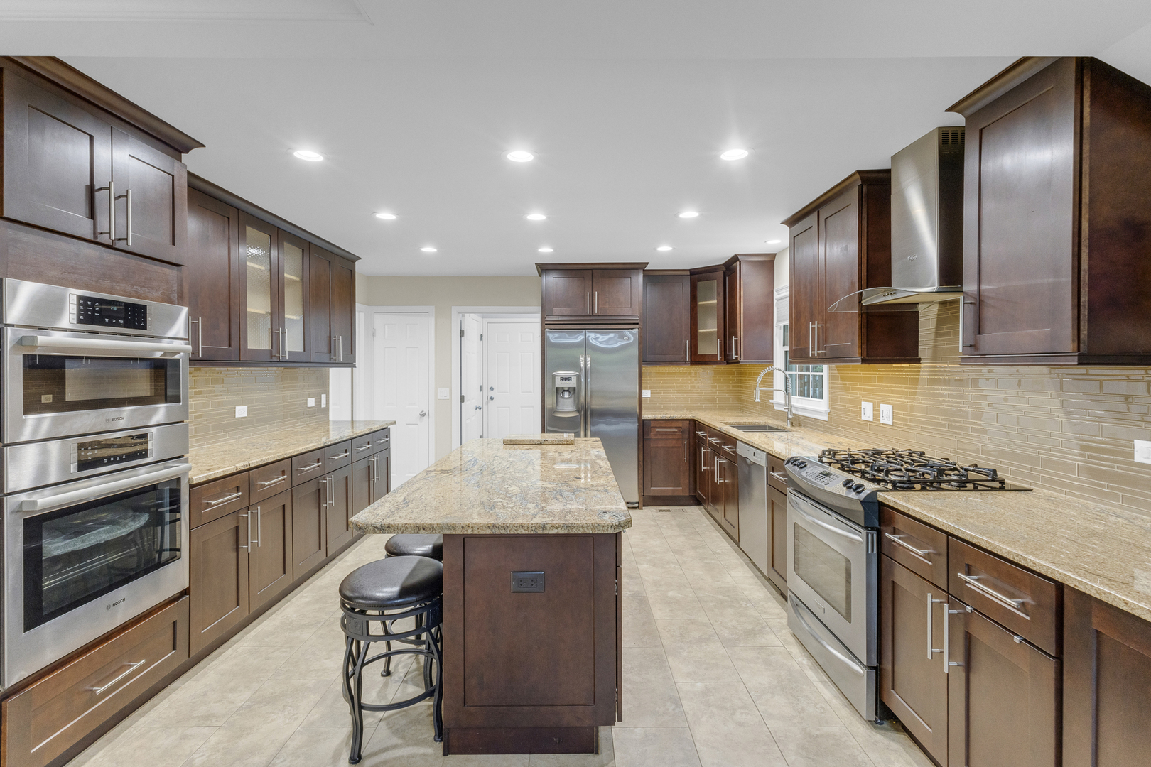 1802 S Fernandez Avenue Property Photo 12