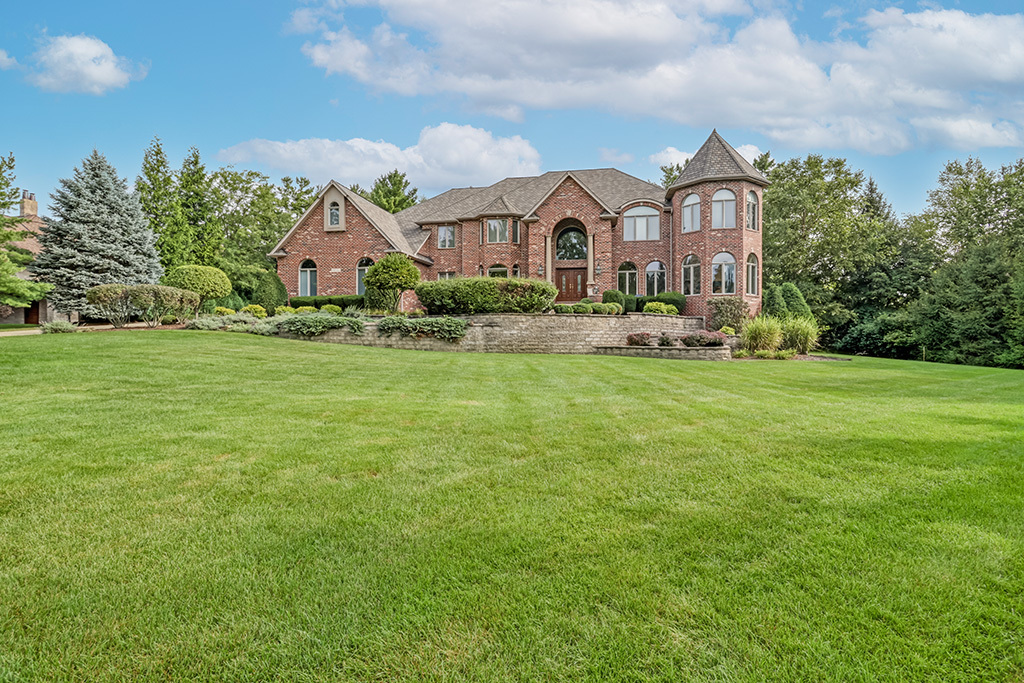 14044 W Austrian Court Property Photo 5