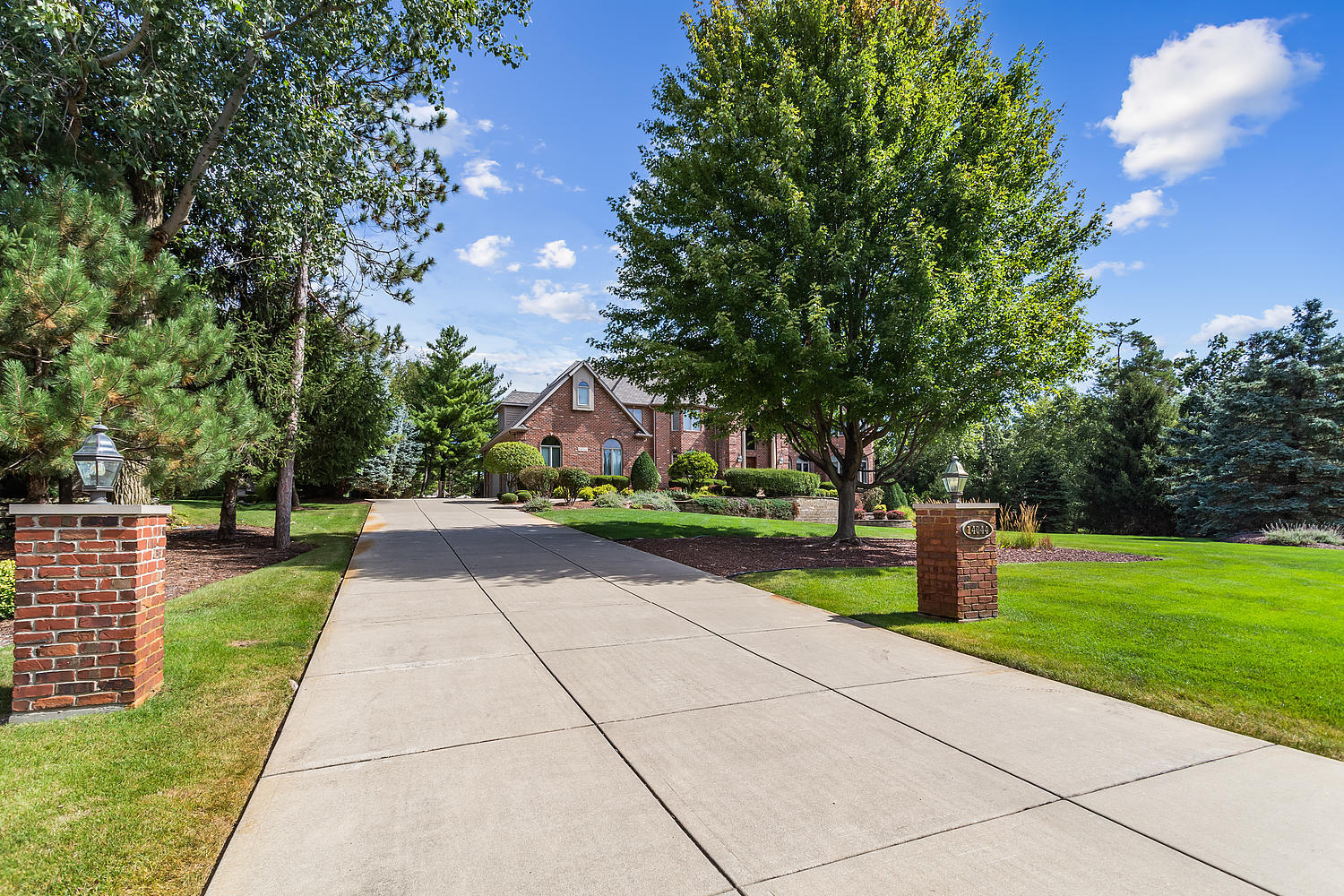 14044 W Austrian Court Property Photo 6