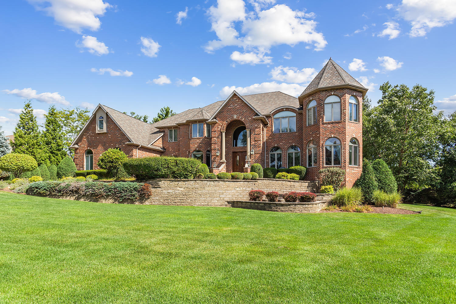 14044 W Austrian Court Property Photo 9