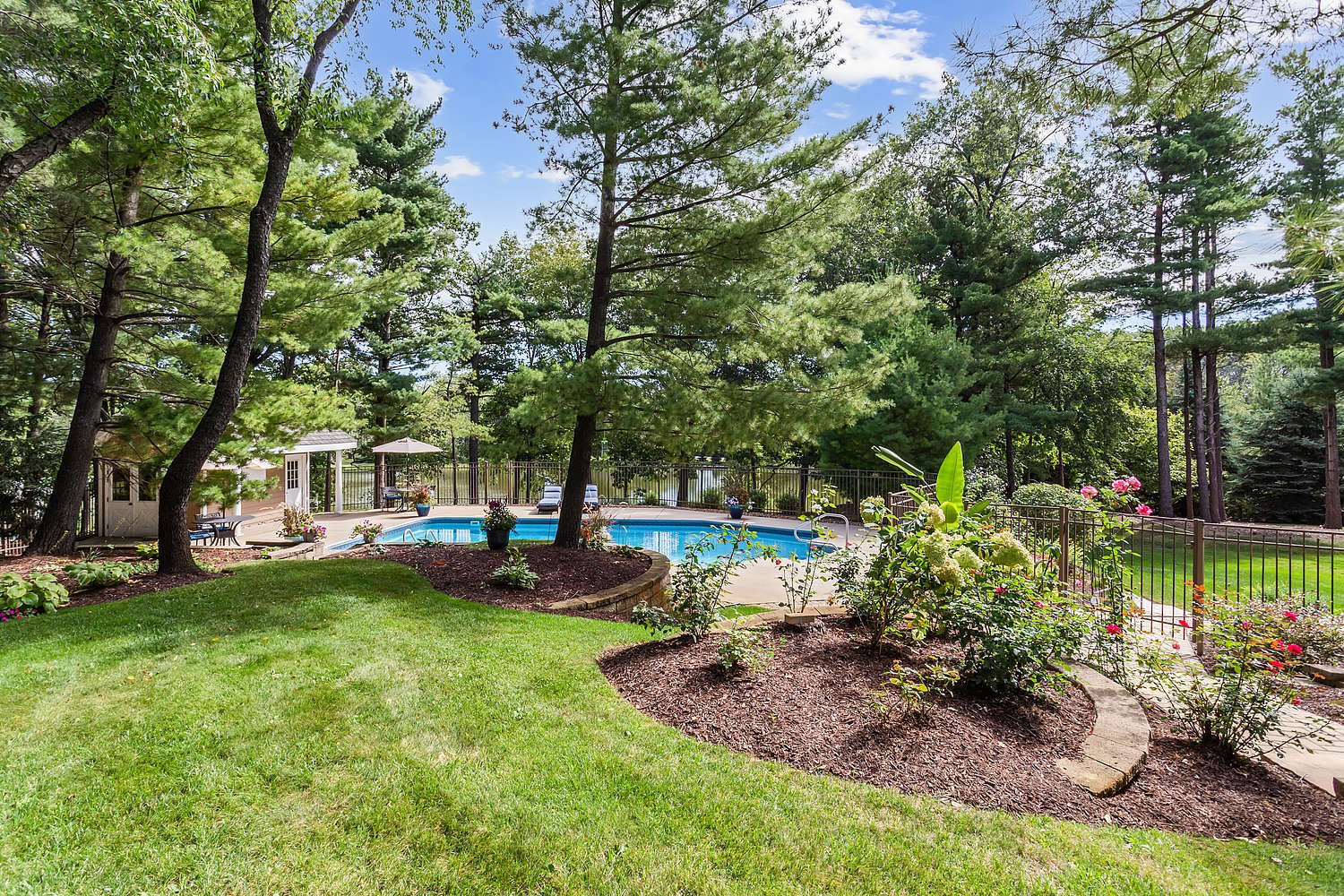 14044 W Austrian Court Property Photo 18