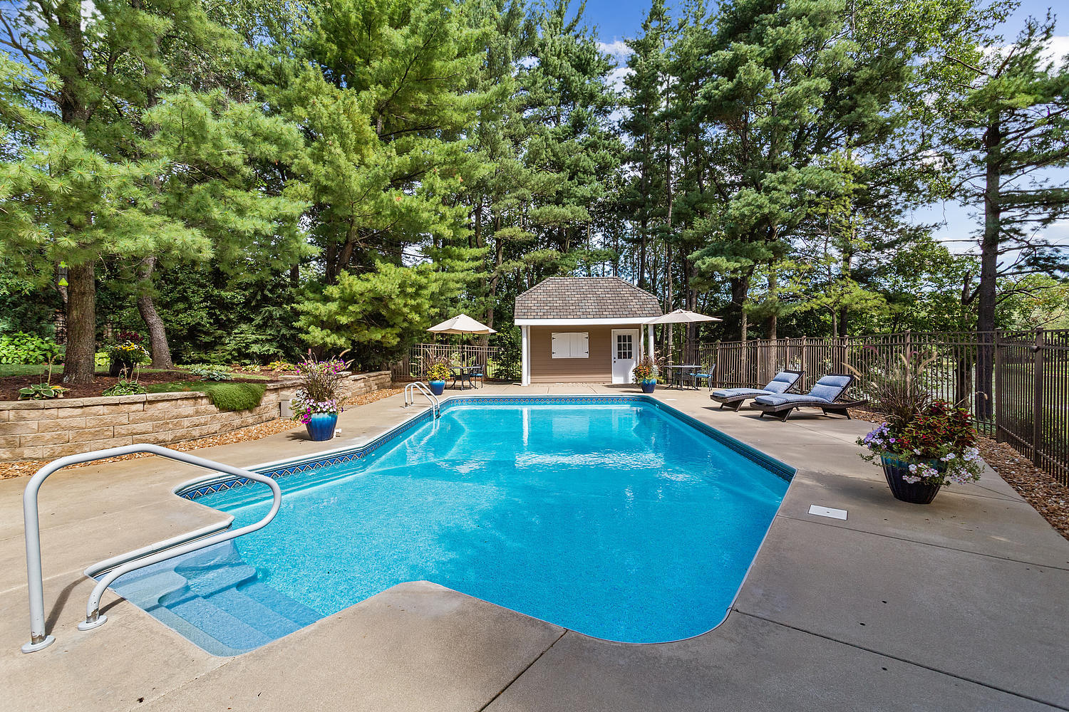 14044 W Austrian Court Property Photo 23