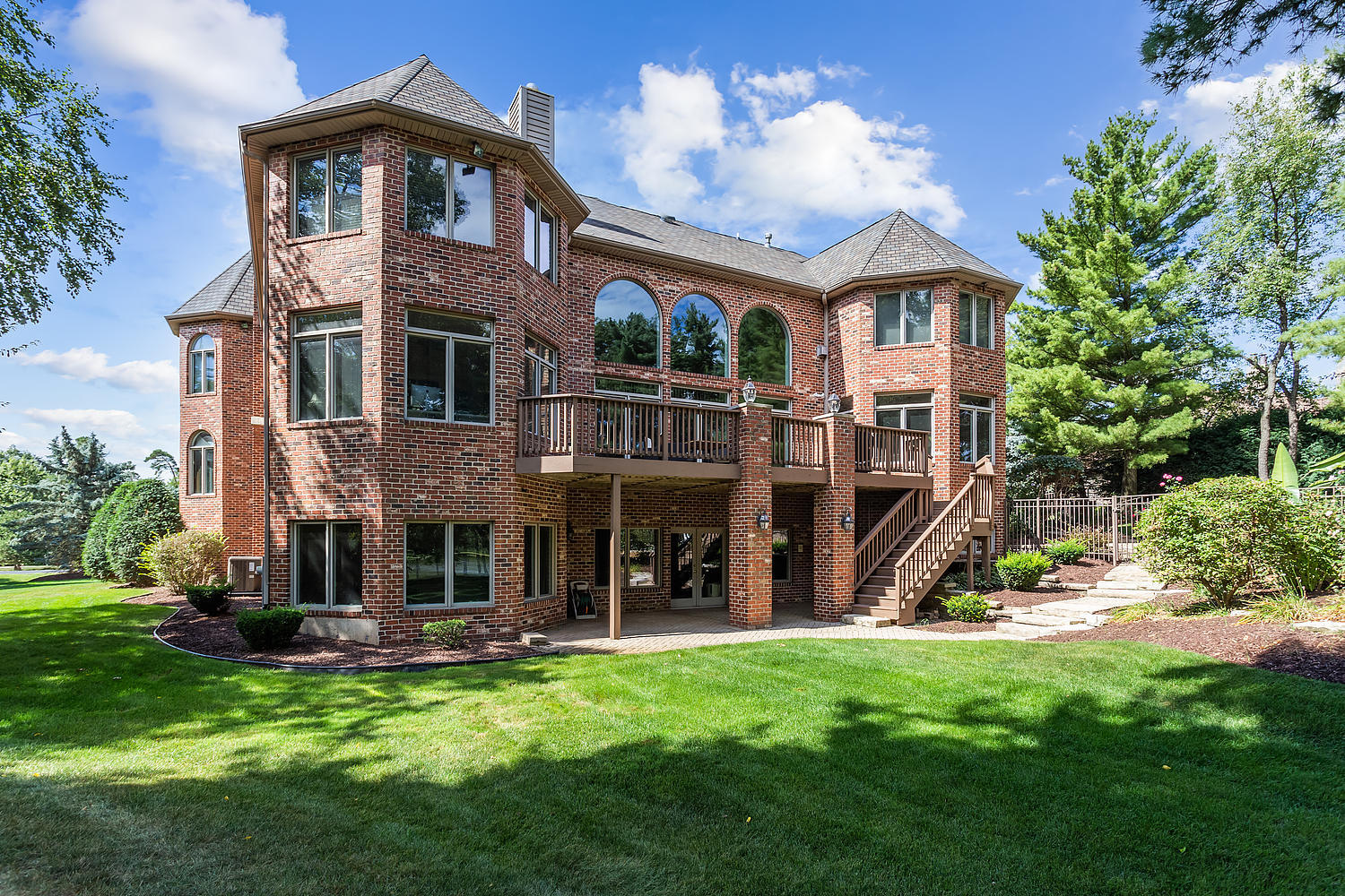 14044 W Austrian Court Property Photo 24