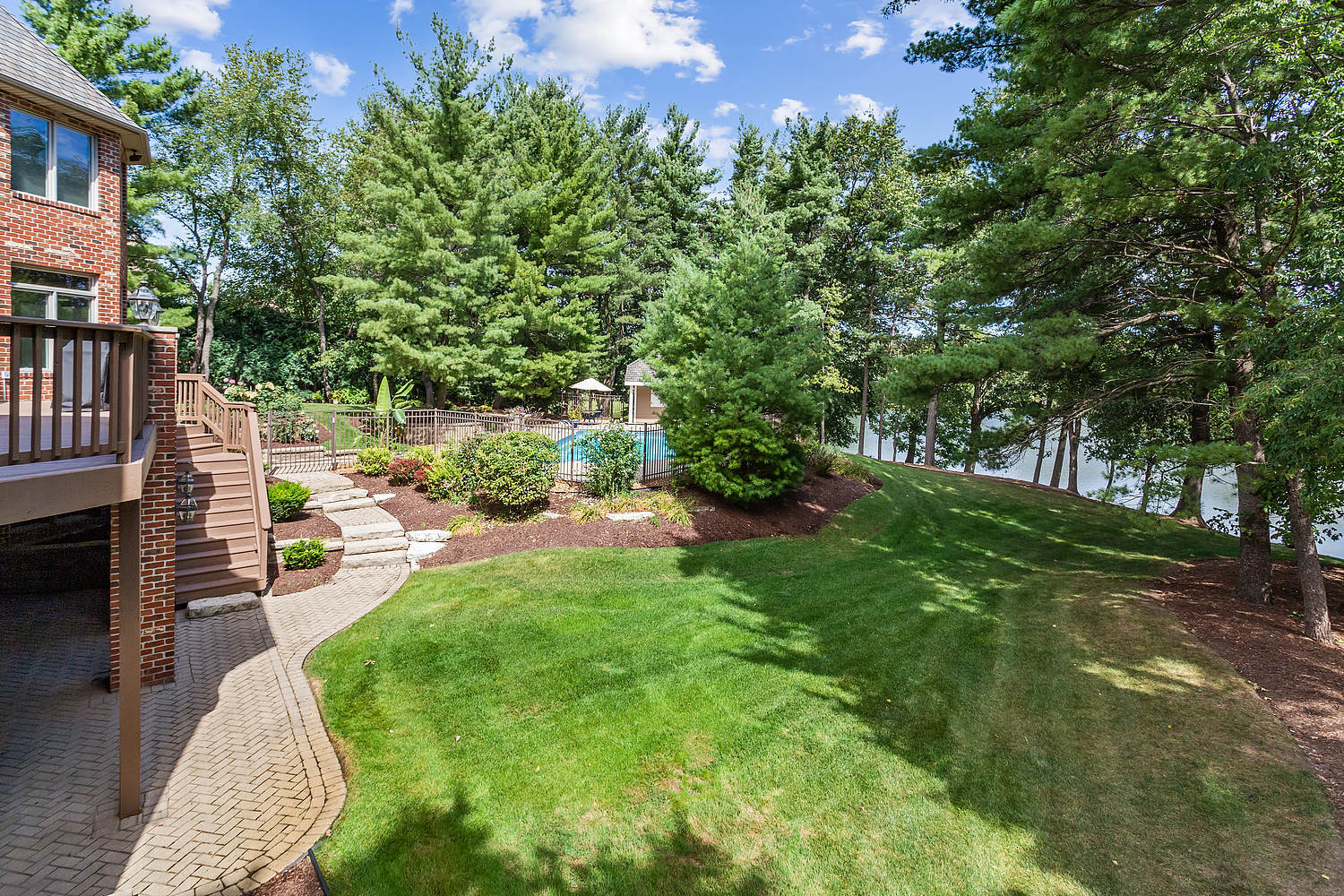 14044 W Austrian Court Property Photo 25