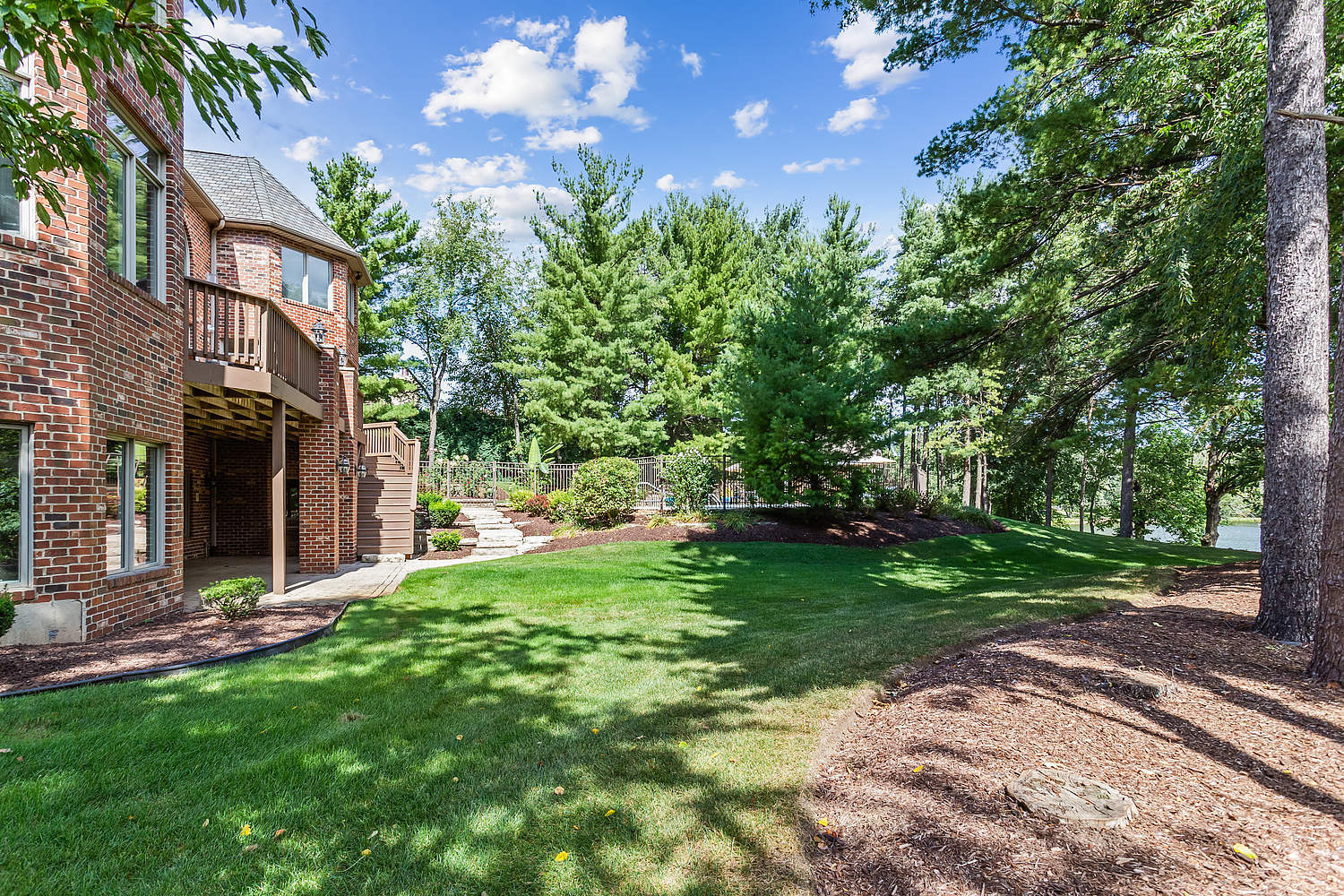 14044 W Austrian Court Property Photo 33