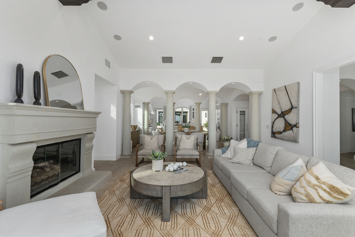 14 Rockshore Property Photo 5