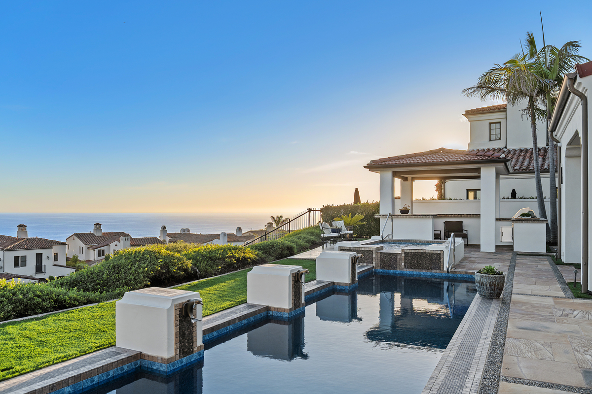 14 Rockshore Property Photo 28