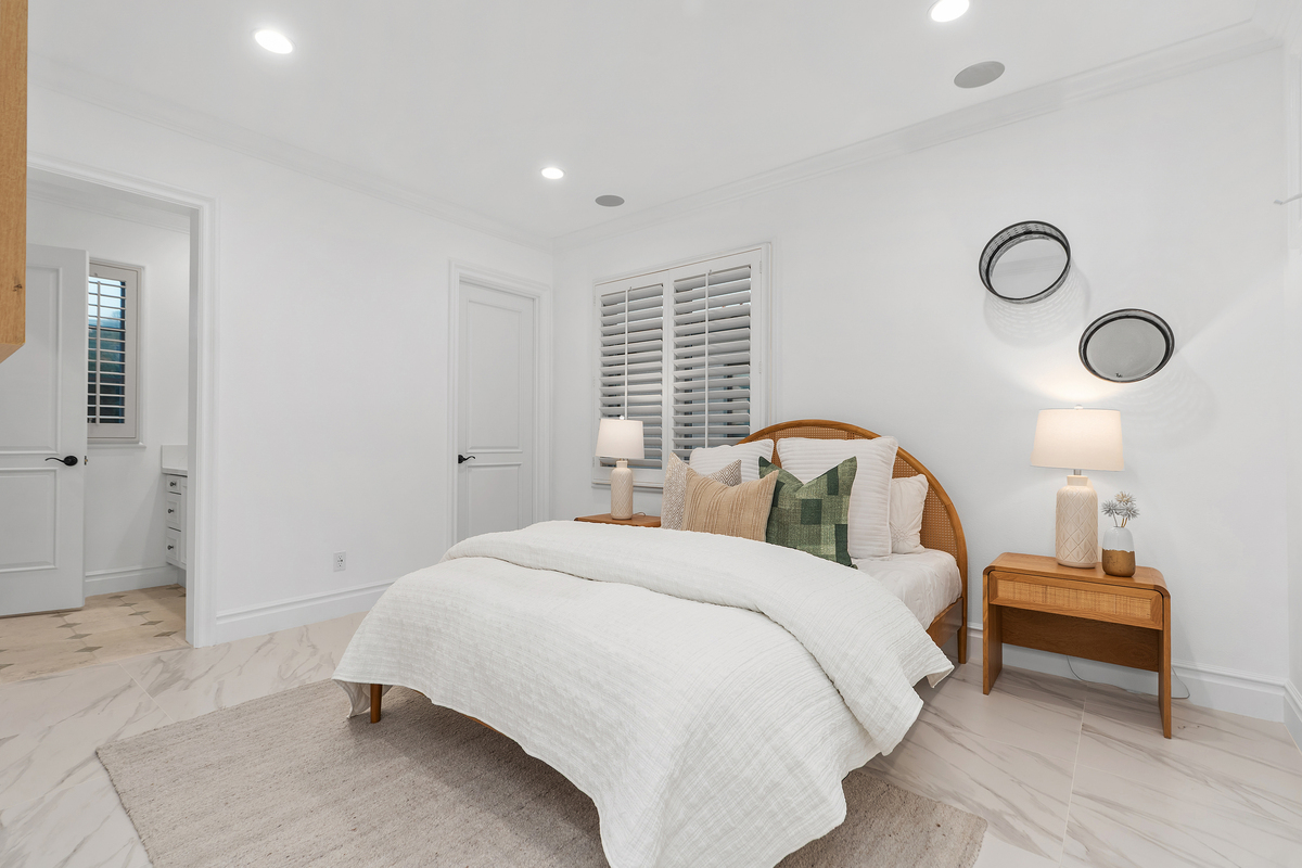 14 Rockshore Property Photo 39