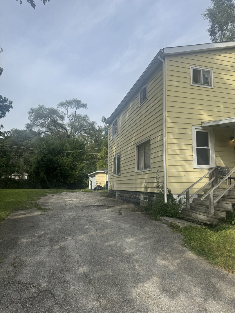 2306 Wright Avenue Property Photo 2
