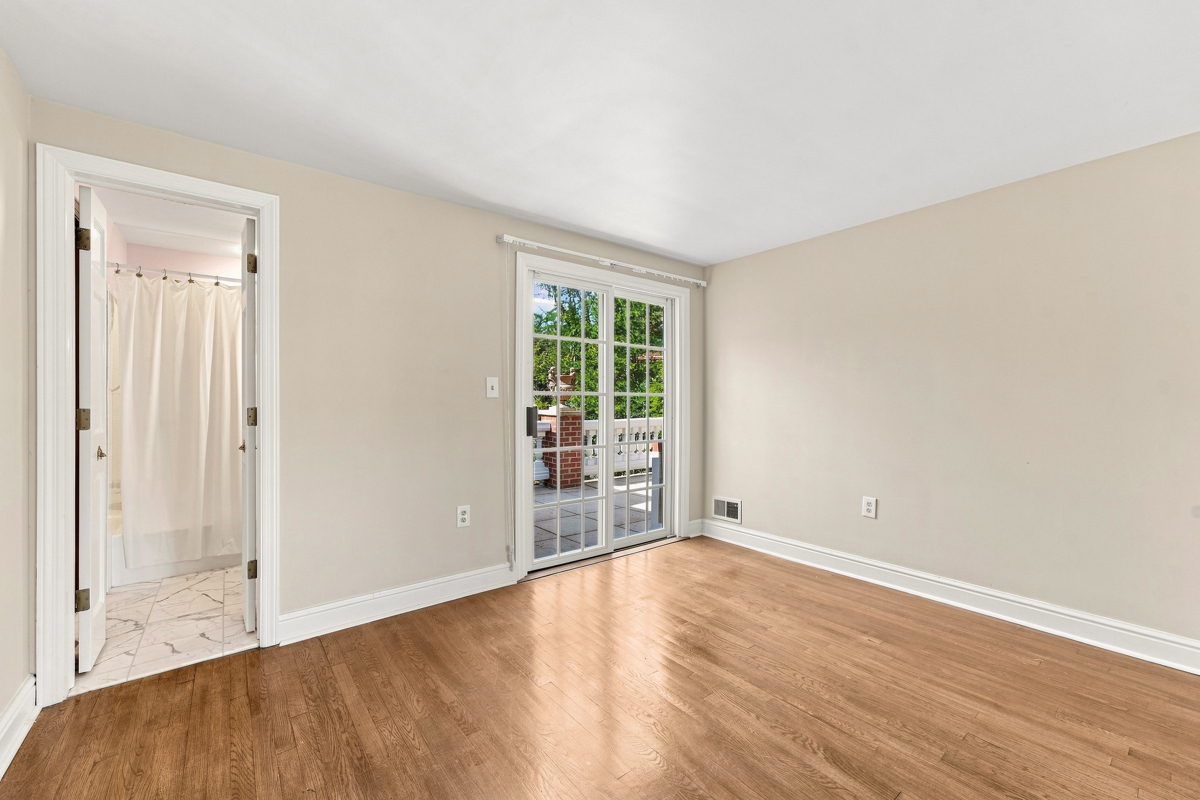 109 Briar Meadows Drive Property Photo 33