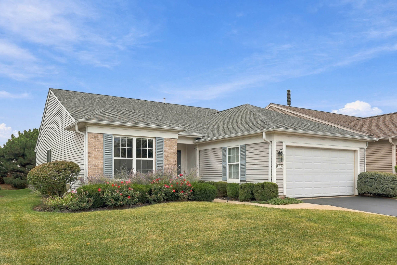 13830 Wilshire Way Property Photo 3