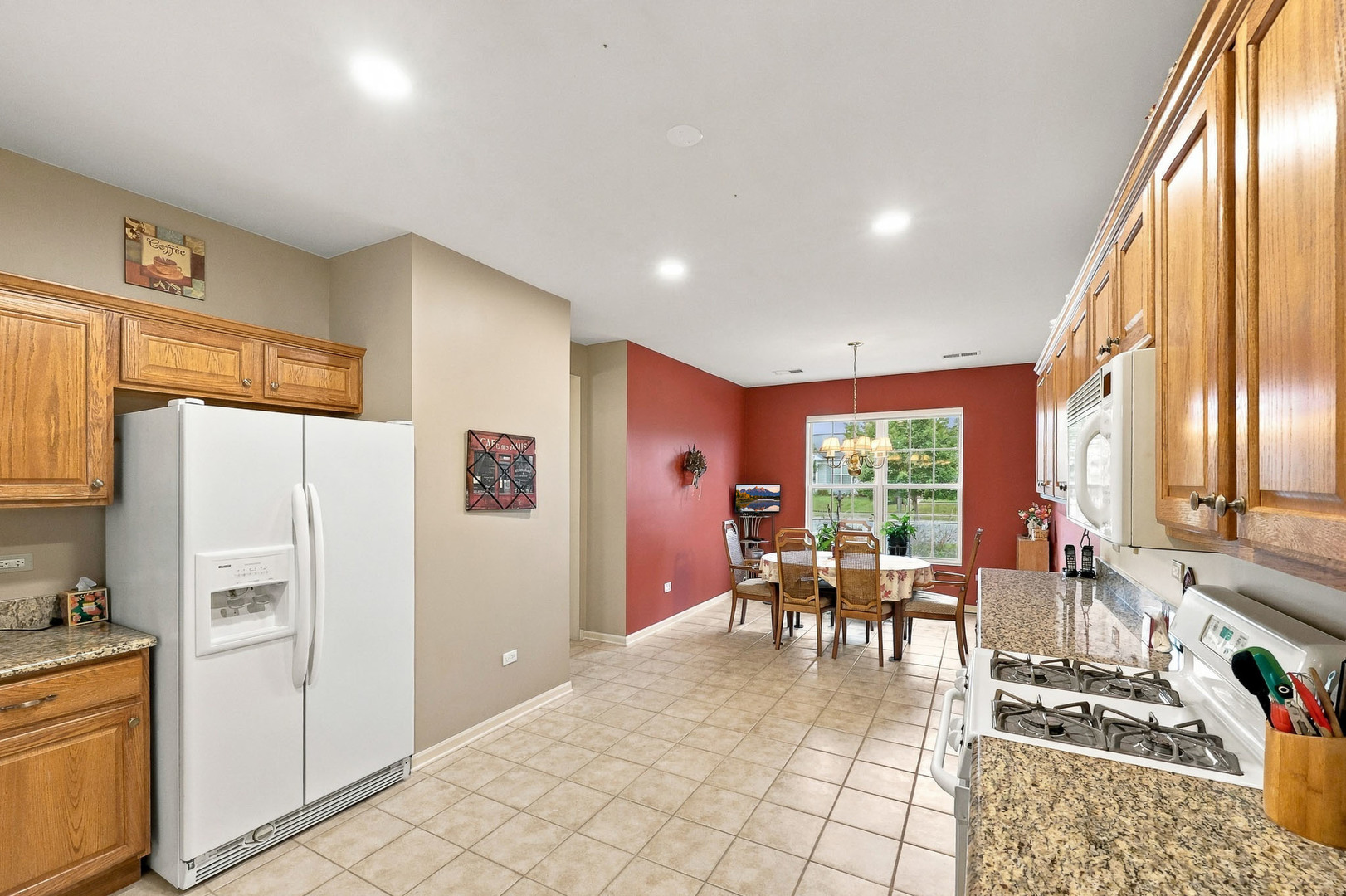 13830 Wilshire Way Property Photo 5