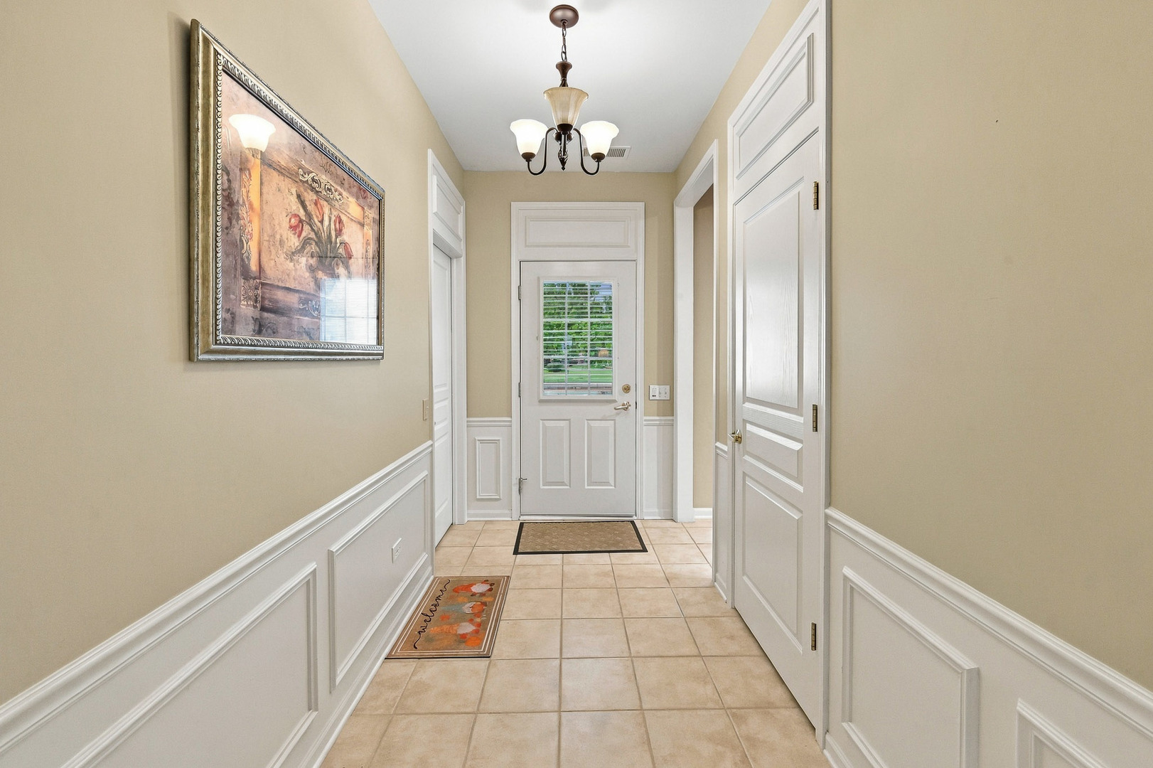 13830 Wilshire Way Property Photo 9