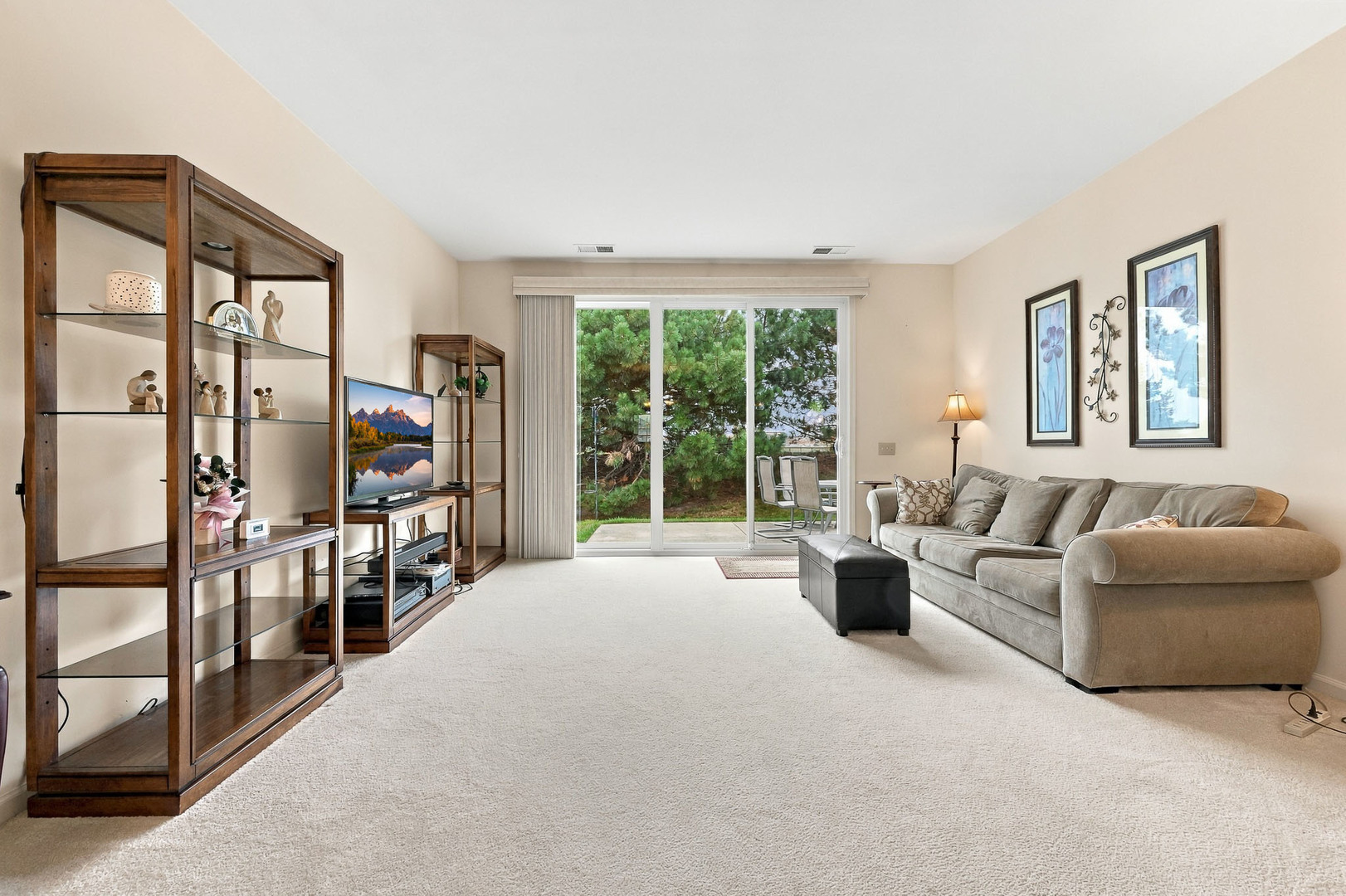13830 Wilshire Way Property Photo 11