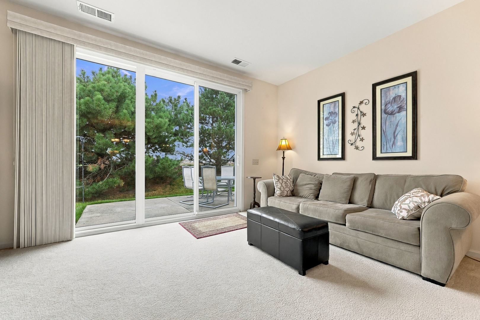 13830 Wilshire Way Property Photo 12