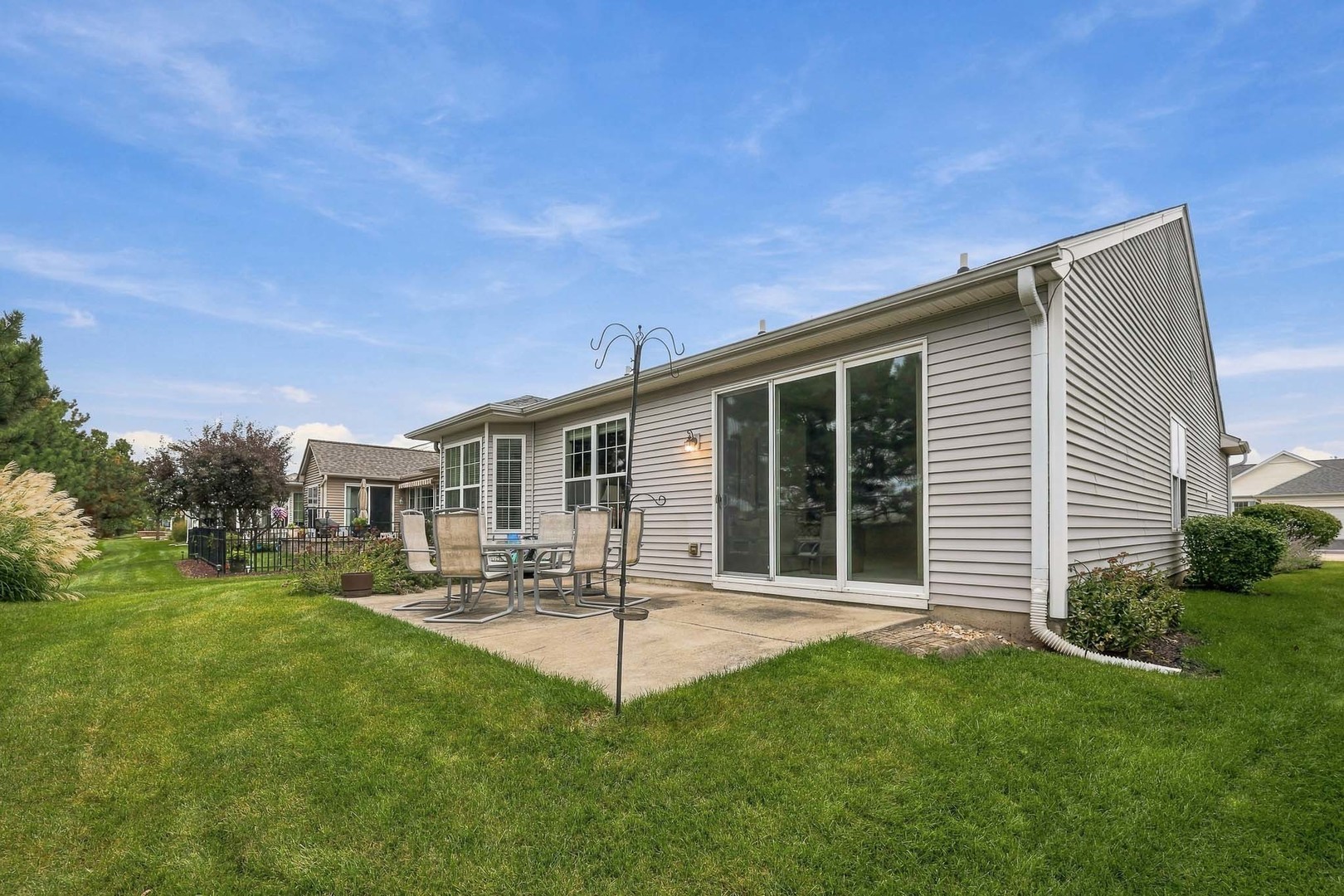 13830 Wilshire Way Property Photo 24