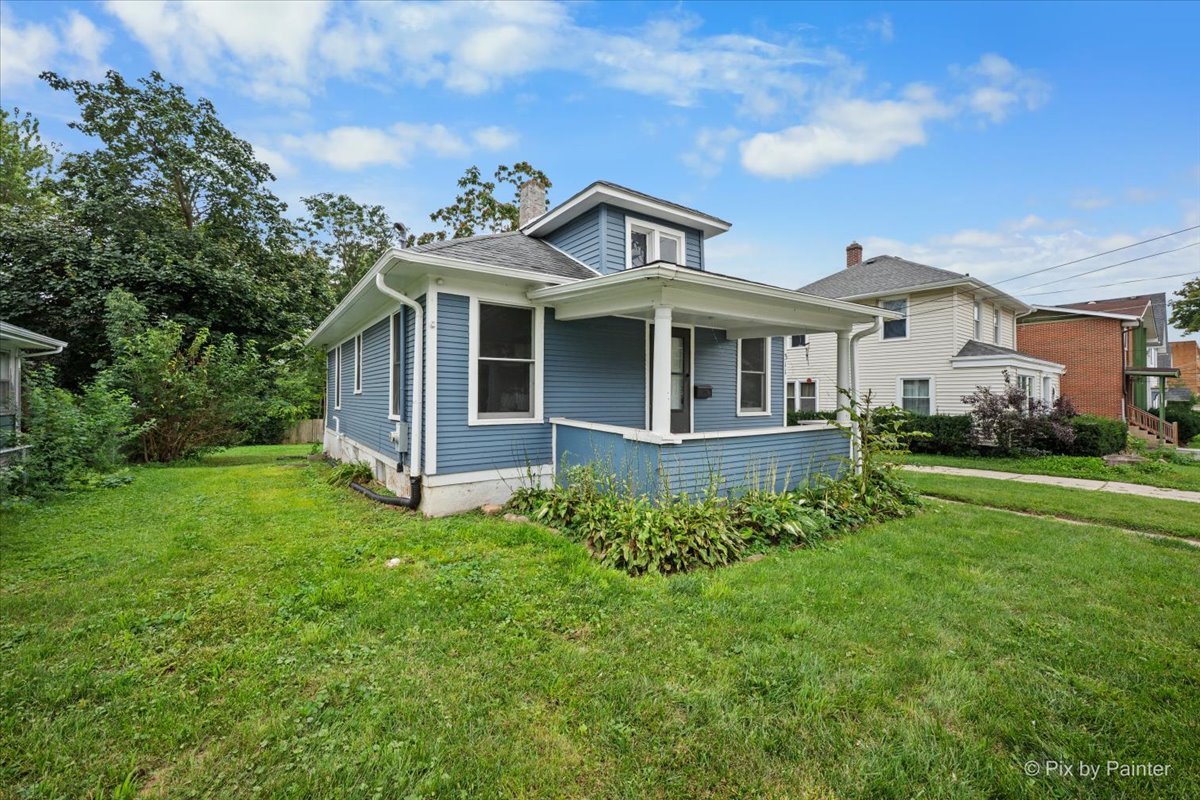 311 Locust Street Property Photo 3